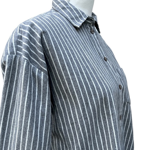 Madewell NWOT NWOT Grey and White Striped Westward Flannel Size X-Small - Picture 9 of 16
